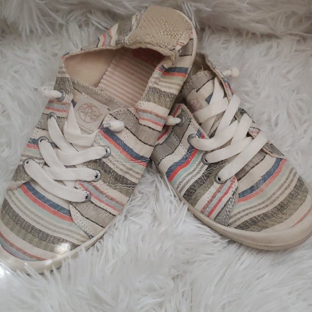 Roxy Surf shoes